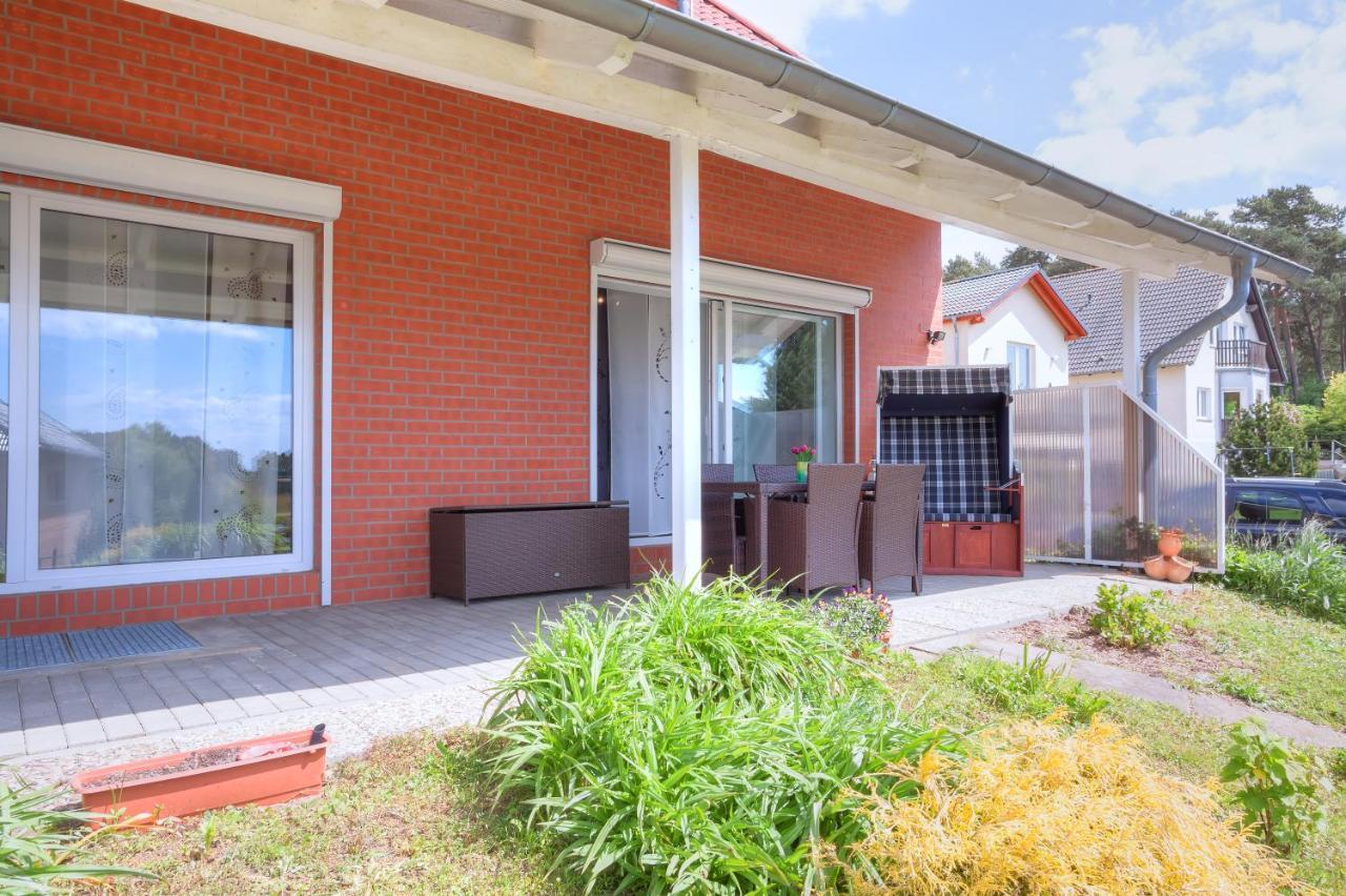 Appartement Haus Im Gruenen à Heringsdorf  Extérieur photo