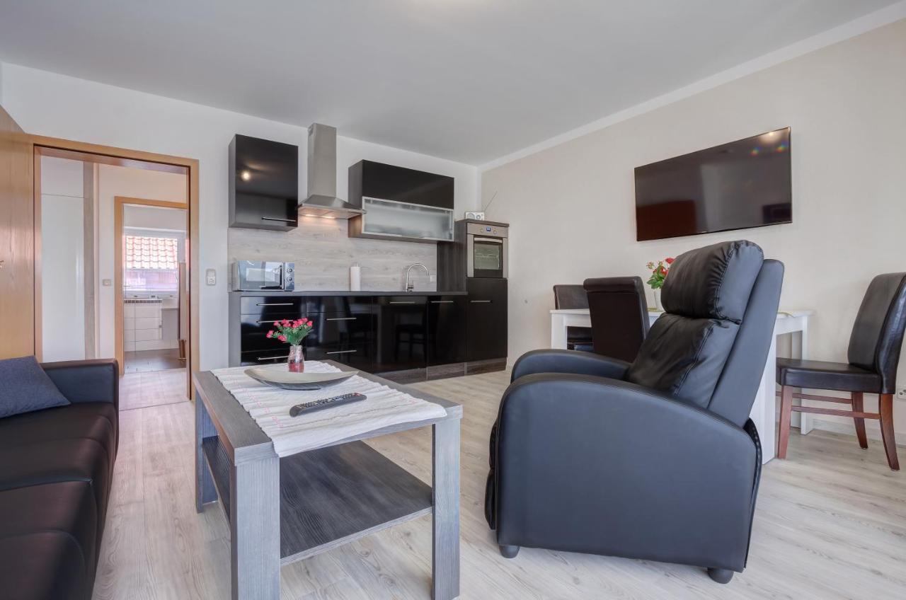 Appartement Haus Im Gruenen à Heringsdorf  Extérieur photo