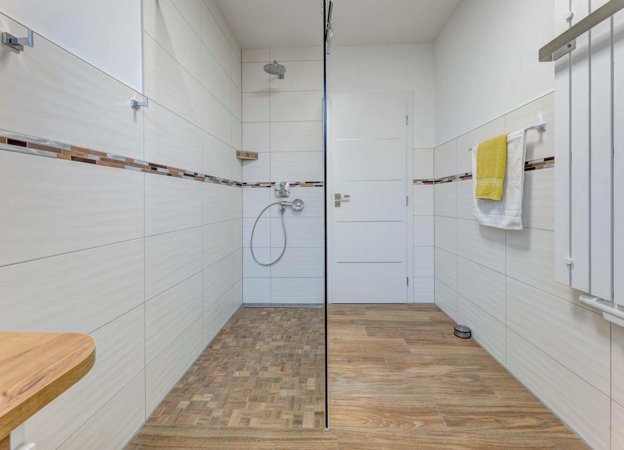 Appartement Haus Im Gruenen à Heringsdorf  Extérieur photo